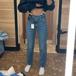 Levi’s 70s High Rise Slim Straight